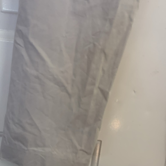 Two pieces follow Old Navy size medium kaki pants size 6 - Picture 9 of 15